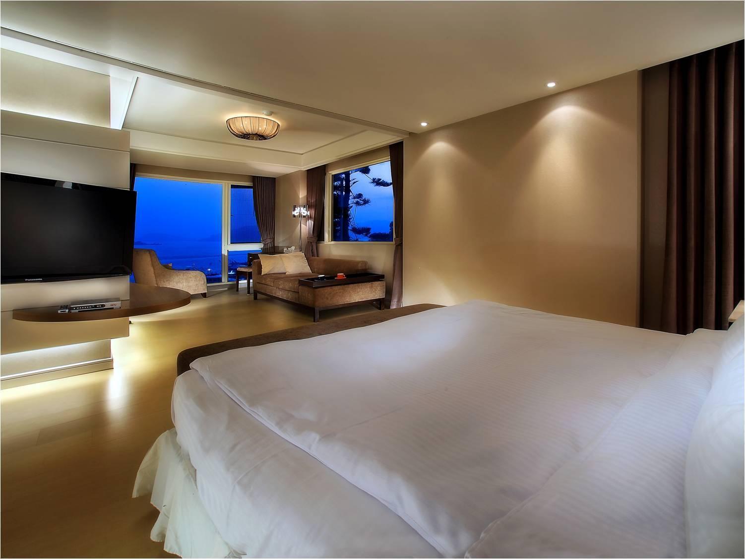 Spa Home Sun Moon Lake Luxury Lakeside Hotel Yuchi Extérieur photo