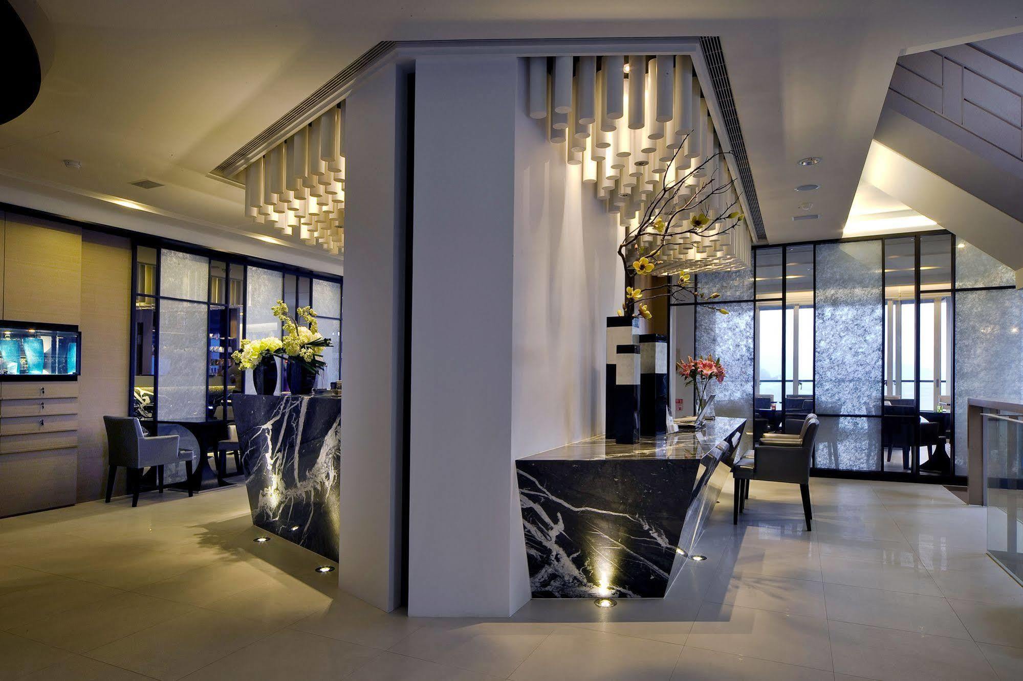 Spa Home Sun Moon Lake Luxury Lakeside Hotel Yuchi Extérieur photo