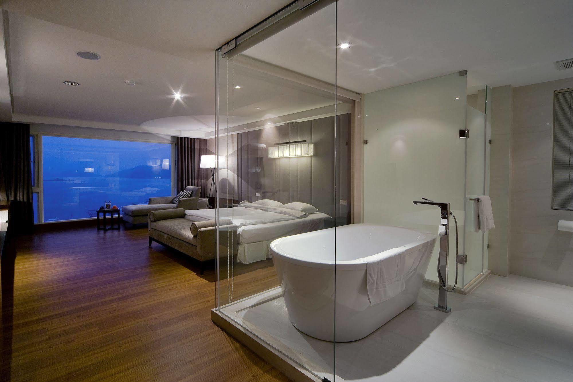 Spa Home Sun Moon Lake Luxury Lakeside Hotel Yuchi Extérieur photo