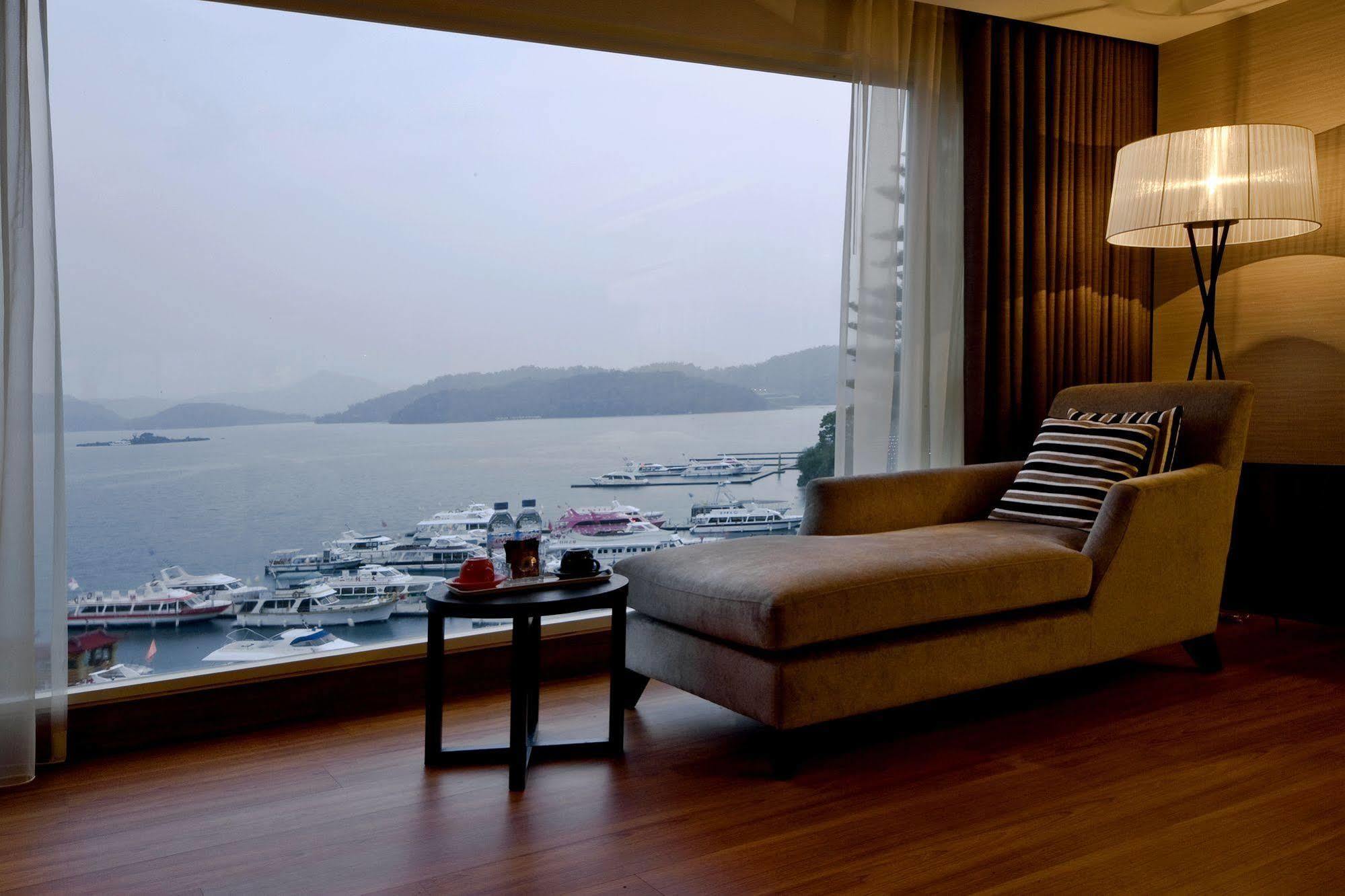 Spa Home Sun Moon Lake Luxury Lakeside Hotel Yuchi Extérieur photo