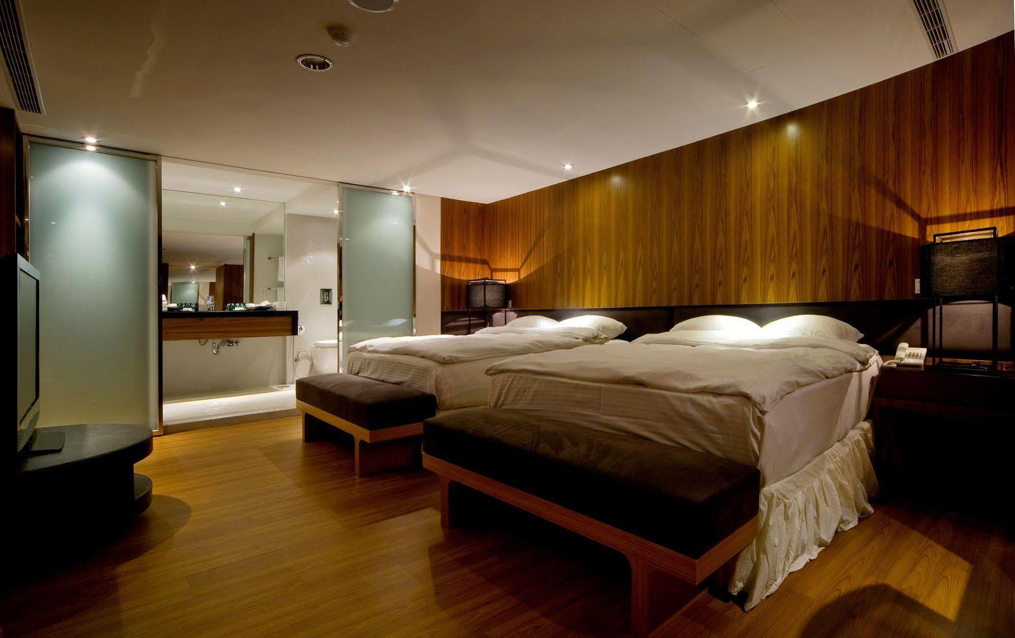 Spa Home Sun Moon Lake Luxury Lakeside Hotel Yuchi Extérieur photo