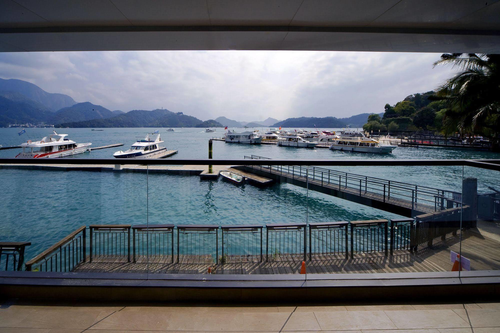 Spa Home Sun Moon Lake Luxury Lakeside Hotel Yuchi Extérieur photo